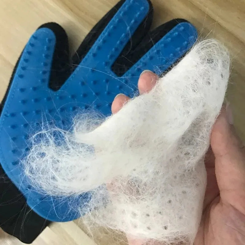 GroomGlove